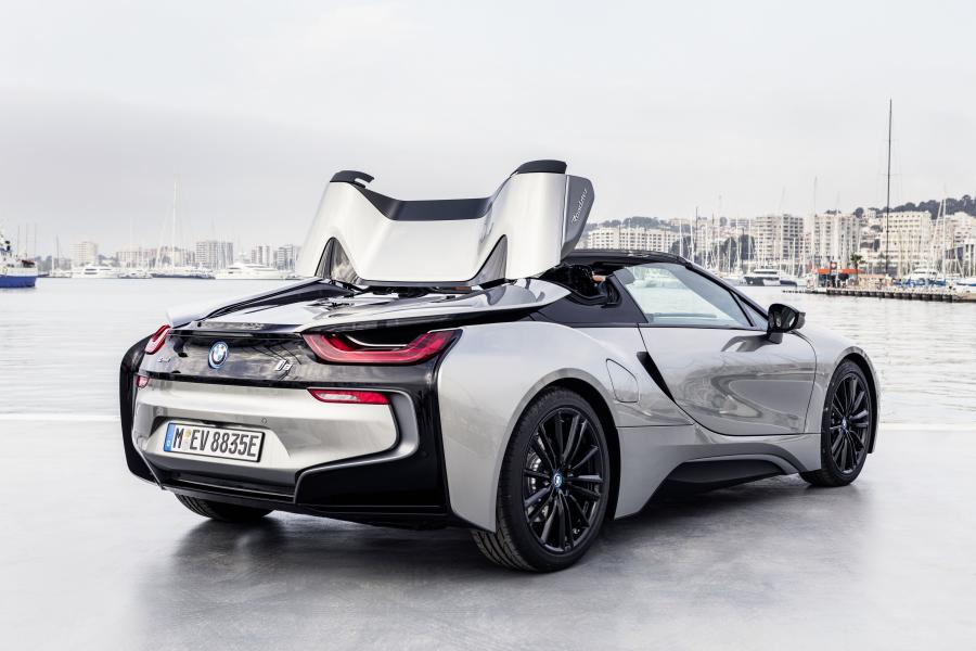  BMW i8 Roadster (I15) 2018 года  (WW) (фото 136 из 198)